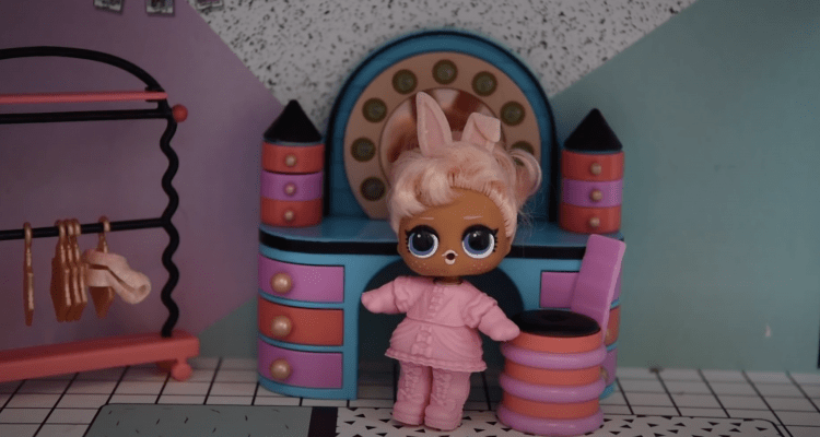 LOL Surprise! DOLL HOUSE Unboxing